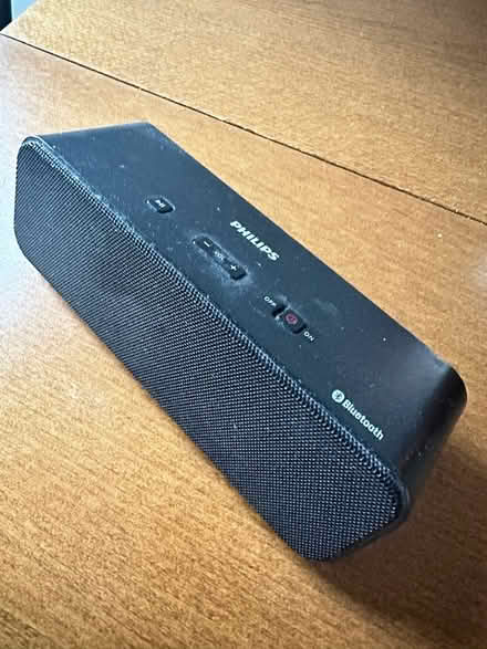 Photo of free Speakers (N14 oakwood) #1