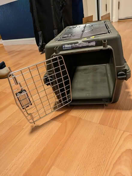 Photo of free Sturdy cat carrier (Flynn Ave, Mountain View) #3
