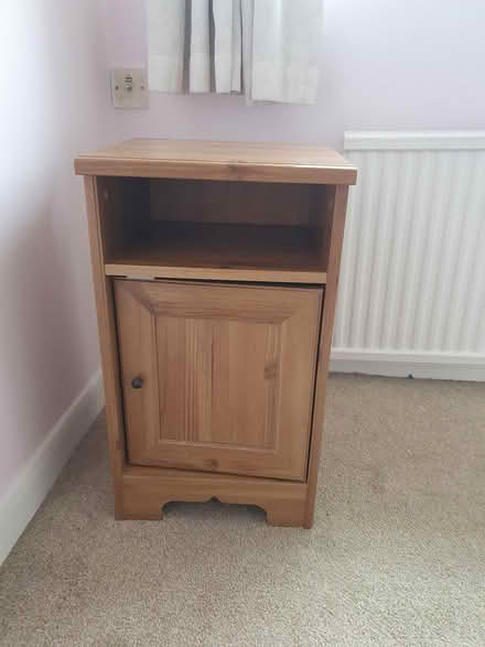 Photo of free Bedside table (NG9 Bramcote Hills) #3