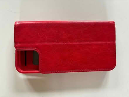Photo of free iPhone 15 Plus wallet case (Horsham RH13) #4