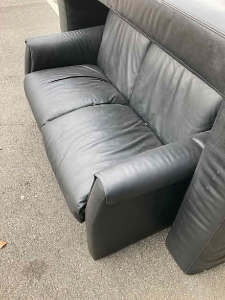 Photo of free 3/2 seater sofas (Darnall s9) #2