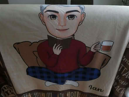 Photo of free Book lovers throw. Personalised in the name of IAN. (Grange CH48) #1