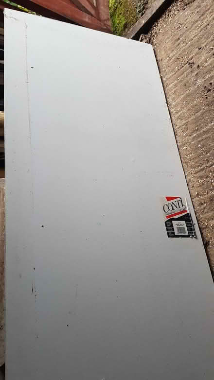 Photo of free Conti board, white. (Biggin Hill TN16) #1