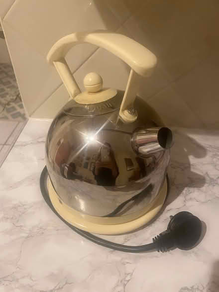 Photo of free Kettle (Stockport SK2) #3