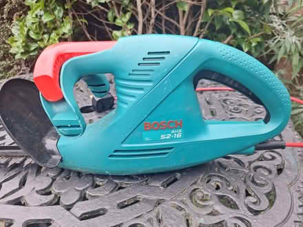 Photo of free Bosch hedge trimmer (in need of repair) (Ormskirk L39) #2