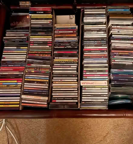 Photo of free CDs CDs 80s 90s O0s (Worthing BN11) #3