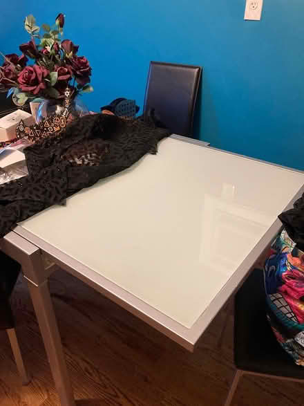 Photo of free Dining room table set (Beacon) #1