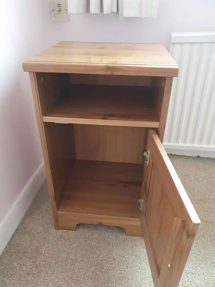 Photo of free Bedside table (NG9 Bramcote Hills) #2