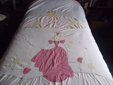 Photo of free Duvet Cover. (Lightpill GL5) #2