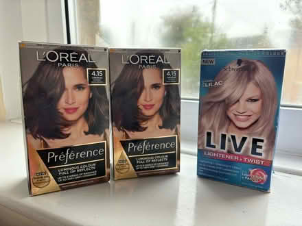 Photo of free Old hair colour (BA2) #1