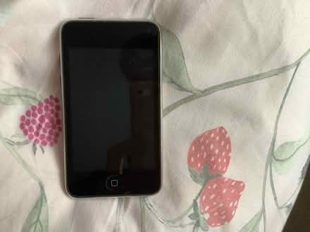 Photo of free iPod (Dartford DA1) #1