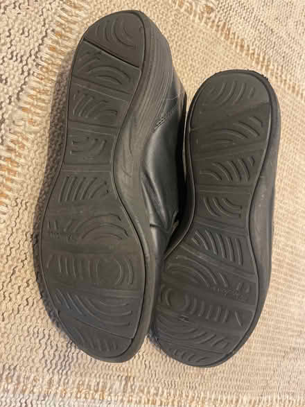 Photo of free Skechers school shoes black UK6 (KT22 Oxshott) #2