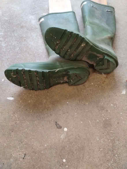 Photo of free Hunter Wellington boots (Harefield UB9) #3