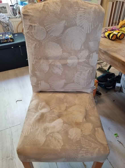 Photo of free 8 seater extending table (Leonard stanley) #3