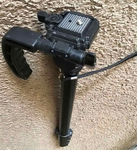 Photo of free Monopod (Serra park area) #2