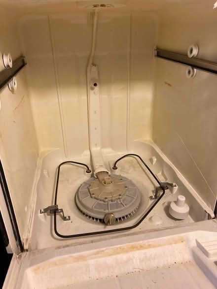 Photo of free Dishwasher (Ten Mile and Middlebelt) #3