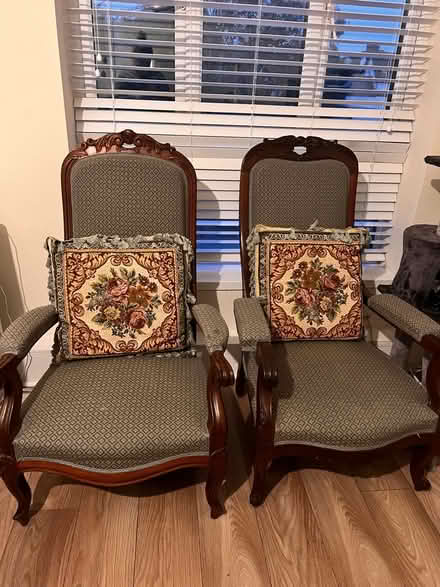 Photo of free Two armchairs (Cr7 8lw) #3