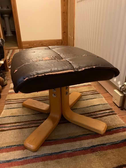 Photo of free Foot stool (SG5 West Hitchin) #2