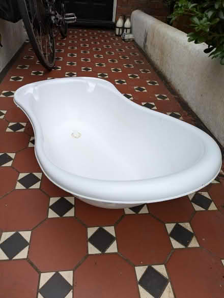 Photo of free Baby bath (Fiveways) #1