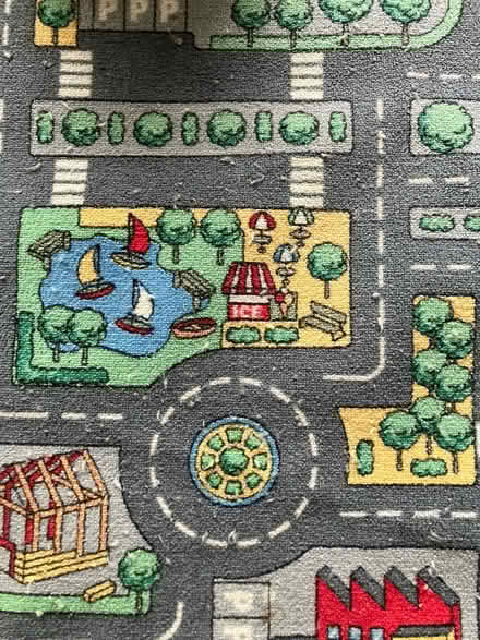 Photo of free Child's Road Rug (DA3) #4