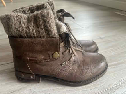 Photo of free Fall boots ladies 37 (6.5-7 US) (Westvale) #2