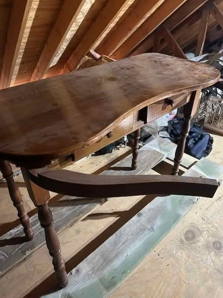 Photo of free Vintage lady's dressing table (North Burr Ridge) #1