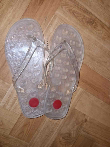 Photo of free Flip flops (Lambeth SW8) #1