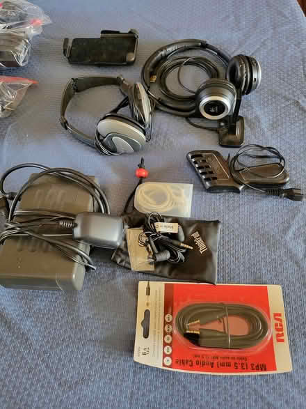 Photo of free Various electronics (Elburn) #1