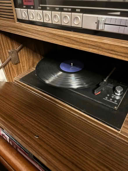 Photo of free Sound unit (Presteigne LD8) #1