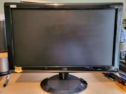 Photo of free PC Monitor (Crook DL15) #2