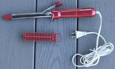Photo of free Vidal Sassoon Curling Iron (West Townsend) #1