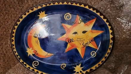 Photo of free Ceramic plates (i think) (Haledon, NJ) #1