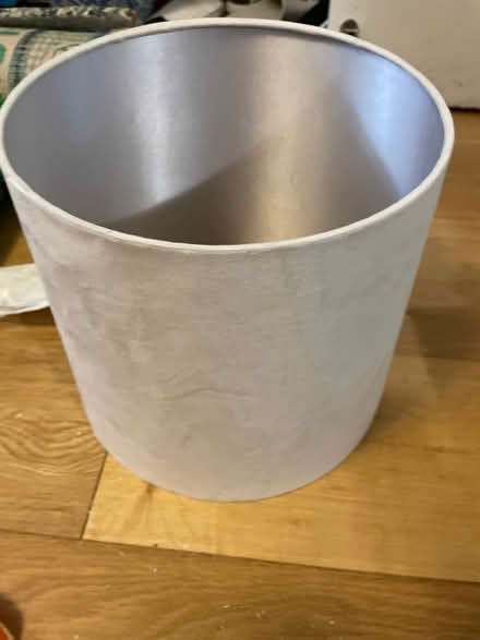 Photo of free Lamp shade (Se288 8fx) #1
