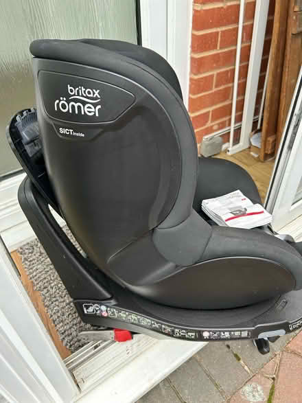 Photo of free Car seat for infant (Cheltenham, GL52) #2
