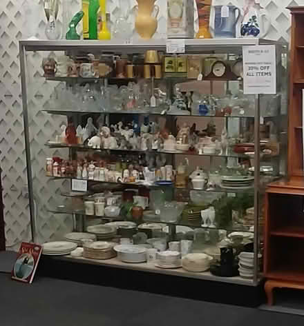 Photo of free Glass Showcase (Schaumburg) #2