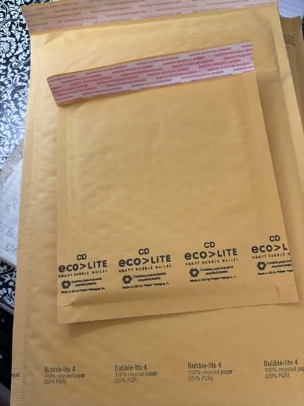 Photo of free NEW padded mailers (Oak Ridge) #1