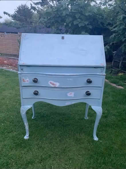 Photo of free Bureau (RG12, Binfield) #1
