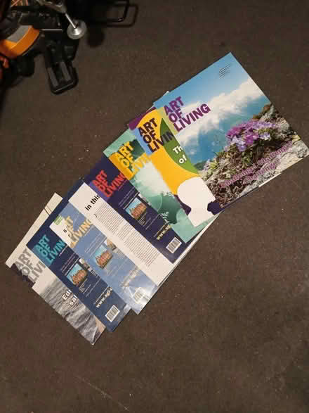 Photo of free Buddhist magazines (Leith EH6) #1