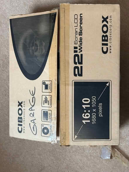 Photo of free Cibox Monitor (Moor Park L9) #2