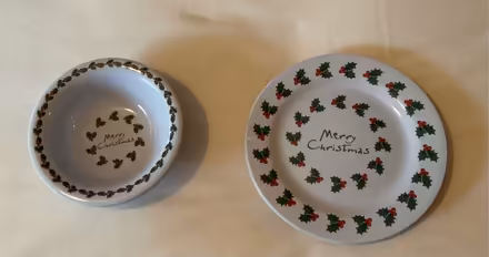 Photo of free Christmas Plates/Bowls (Hartford CW8) #1