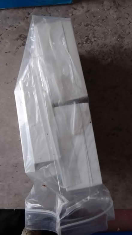 Photo of free phone outlet boxes (Fovant. SP3) #1