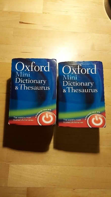 Photo of free Oxford Mini Dictionary and Thesaurus (Panshanger AL7) #1