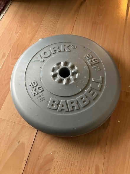Photo of free Single 10kg Weight (Southgate N14) #1