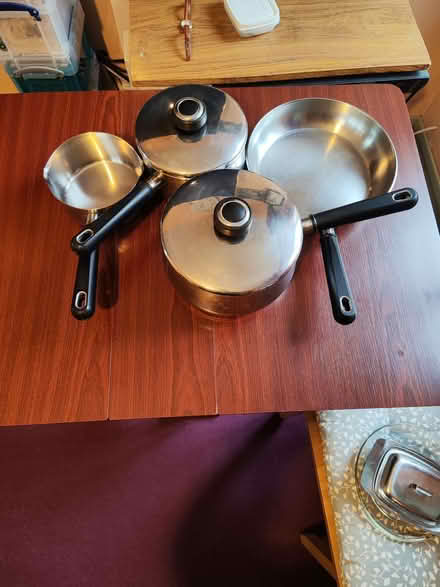 Photo of free pots and pans (Chertsey KT16) #1
