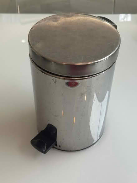 Photo of free Brabantia 5 litre pedal bin (SW2) #1