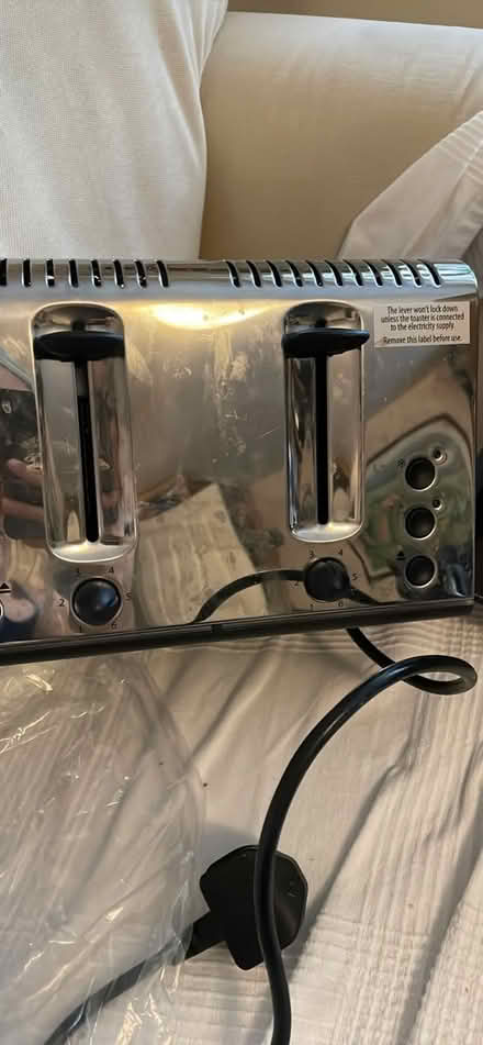 Photo of free Toaster missing crumb tray (SE28) #3
