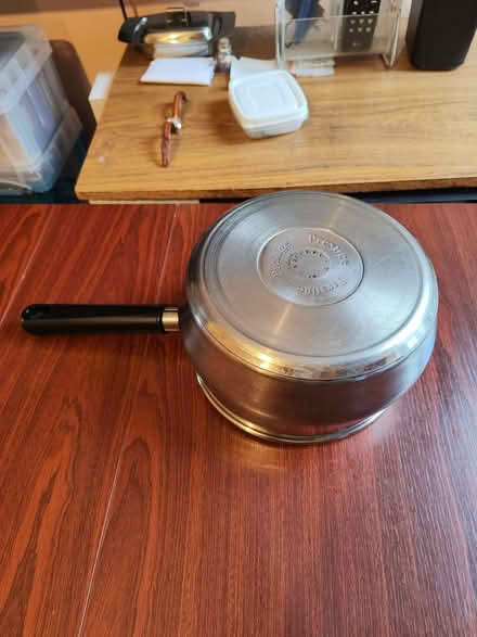 Photo of free pots and pans (Chertsey KT16) #4