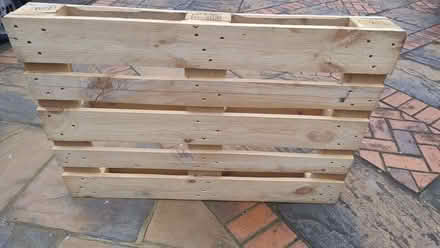 Photo of free A pallet (Wokingham RG40) #1