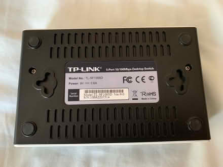 Photo of free TP-Link 5 port 10/100 Mbps Switch (Palmer Park RG1) #3