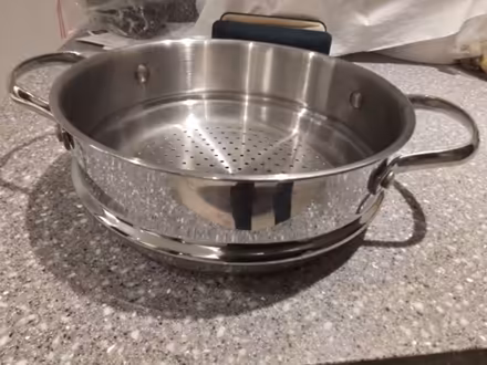 Photo of free Stainless Steel Steamer / strainer to fit 20cm saucepan (North Town SL6) #1
